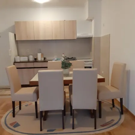 דירה Apartman Marijana טרביניה